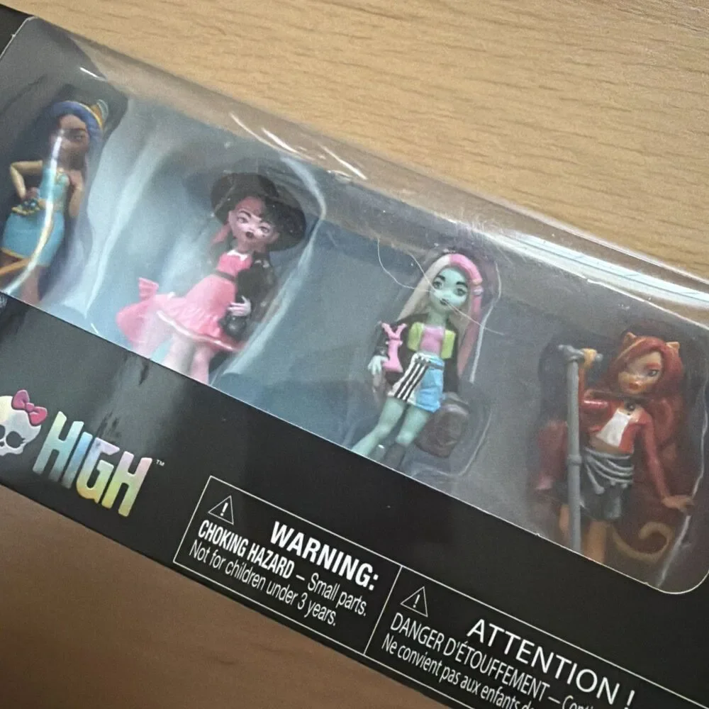Monster High Minis Vinyl Toy Mini Dolls Figures Legend Toys Mattel Set of 4 NIB